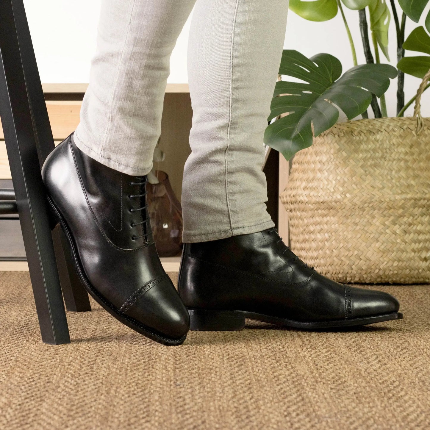 Leather Balmoral Boots │ Black