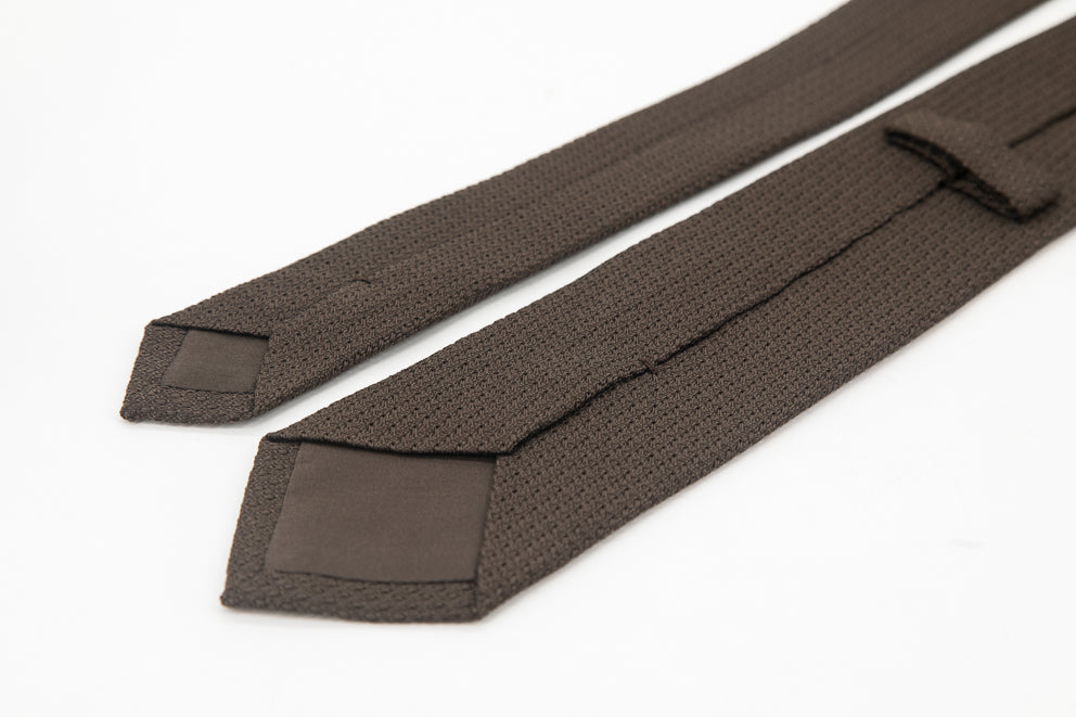 TIE - Brown Knitted