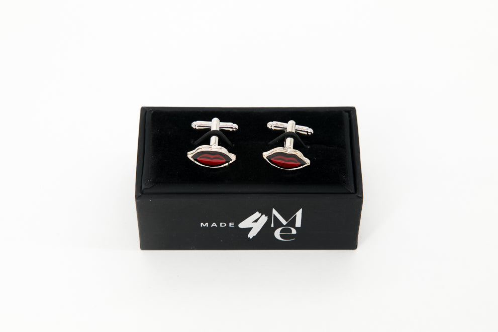 Silver Kisses  │ Cufflinks